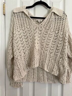 American Eagle Outfitters Cream Open-Knit V-Neck Sweater with Collar